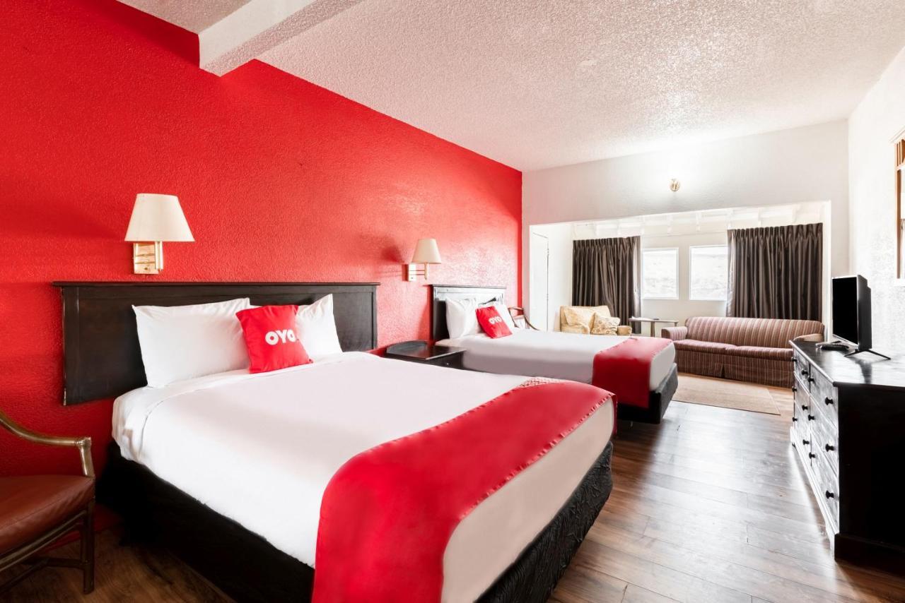 Oyo Hotel Globe / Miami Az - Highway 60 Dış mekan fotoğraf